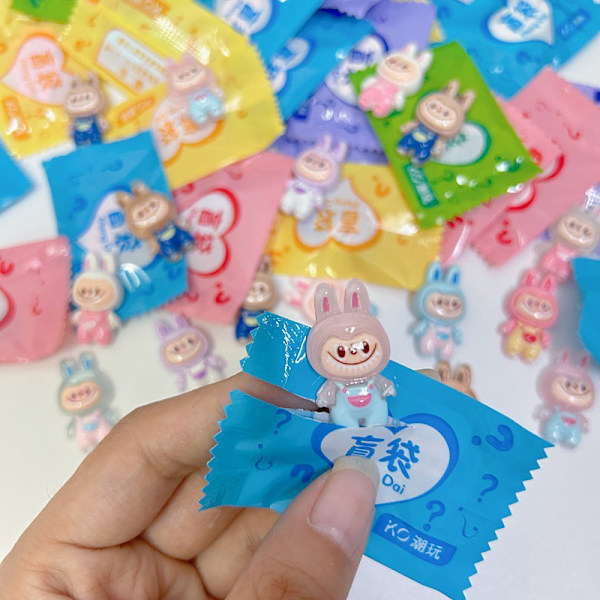 10 st Miniatyr Labubu Blind Bag Leksak Mini Simulering Liten Present A1