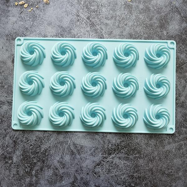 15 Hål Spiralform Silikon Form Mousse Dessertbakning Green onesize