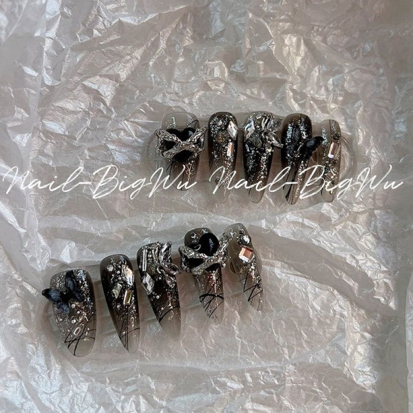 5 Stk DIY Nail Art Decoration Heart Of Thorns Retro Shiny Loving Black one size