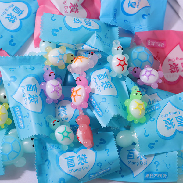 10 st Miniatyr Jul Blind Bag Leksak Mini Simulering Liten G A4