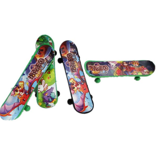 1X Mini Finger Board Skateboard Nyhet Barn Gutter Jenter Leke Gif