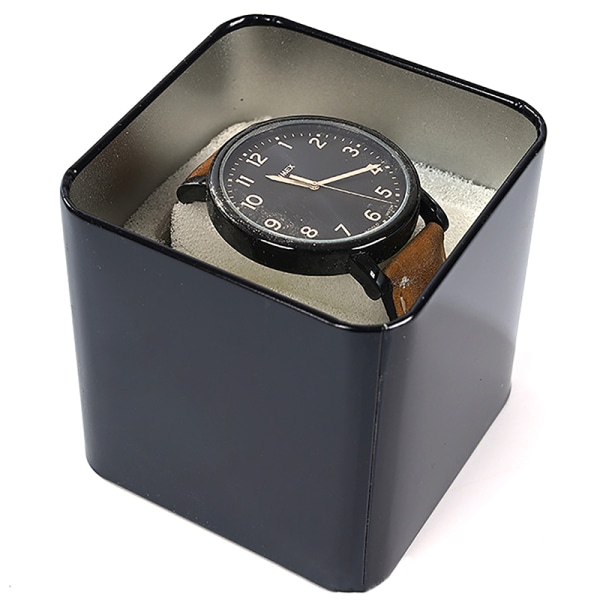 8 cm metall smycken display case med kudde Watch Organizer Box onesize