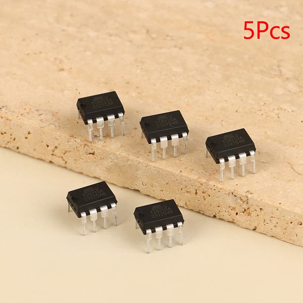 5PCS ATTINY13A-PU Mikrokontroller IC-chip Märke Originalchip I ONE SIZE