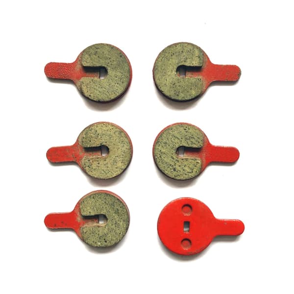 Hydrauliset levyjarrupalat maastopyöriin Red