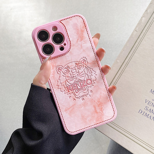 Fodral för iPhone15Pro retro rosa tigerhuvud läder trendigt par mjukt fullt