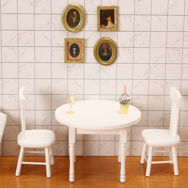 Miniatyrmøbler Leketøy Dukker Hus DIY dekorasjon Tilbehør Mini 1:12 Hvitt rundt bordsett White Round Table set