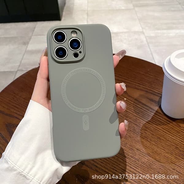 Deksel for iPhone 17 Titanium Grå Magnetisk Silikon Ensfarget