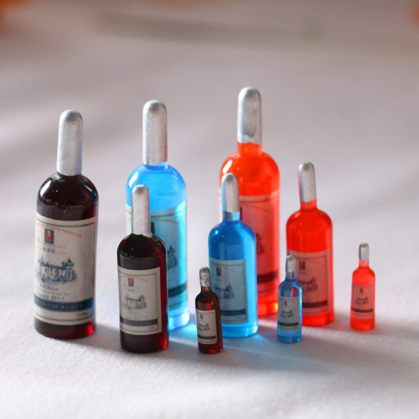 Miniature Møbler Legetøj Dukker Hus DIY Dekoration Tilbehør Mini vinflasken Pink 12x47mm