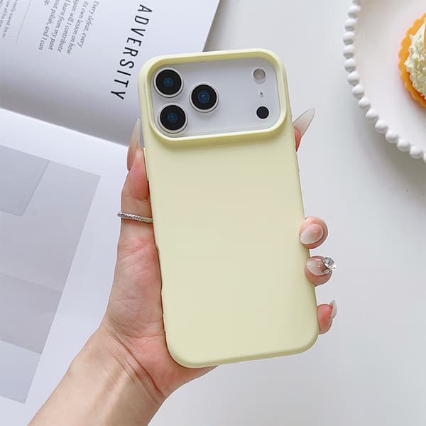 Etui til iPhone 17 Pro Flydende Creme Gul Premium Flydende Silikone Let Luksus