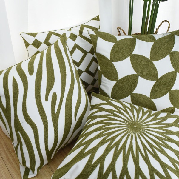 Nordic Geometric Green SUNFLOWER Broderiputetrekk, friskt og mykt med putekjerne Square 45*45 (with core)