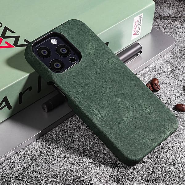 Fodral för iPhone16 Armégrön personlig mode läder