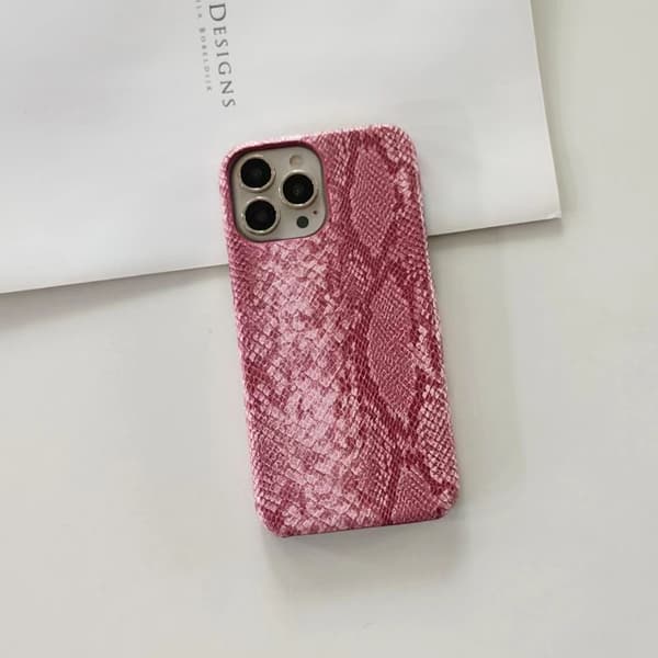 Fodral för iPhone 17promax Rosröd Mode Python Armband Mönster Halvt Fodral