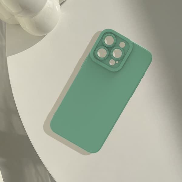 2 stk. Etui til iPhone 17 Elf Green Eye Matte