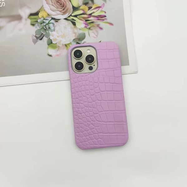 Fodral för iPhone 17 Lila Krokodilmönster Trend