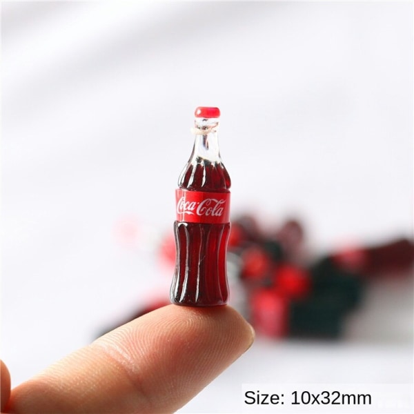 Miniatyrmøbler Leketøy Dukkehus DIY-dekorasjonstilbehør Mini drikkeflaske Cola brus Cola