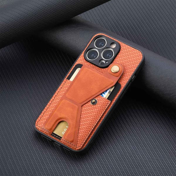 Etui til iPhone 15 Plus brun multi-vinkel kortholder bagside sticker