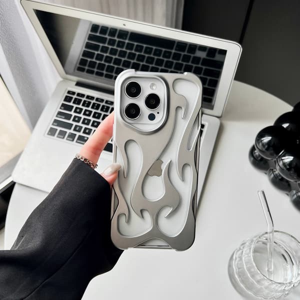 Deksel til iPhone 17 Pro Max Hollow Flame Frosted Silver