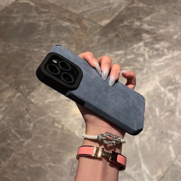 Fodral för iPhone 13 frostad päls korallblå retro brun full