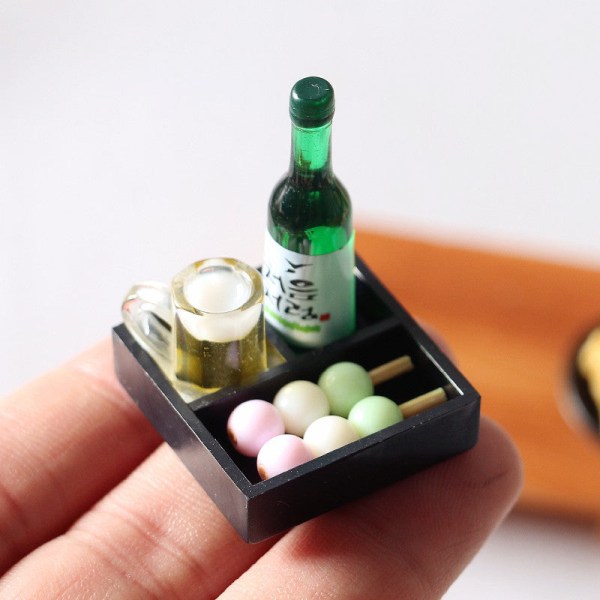 Miniature Møbler Legetøj Dukker Hus DIY Dekoration Tilbehør Mini japansk Sushi Fiskebold Tempura