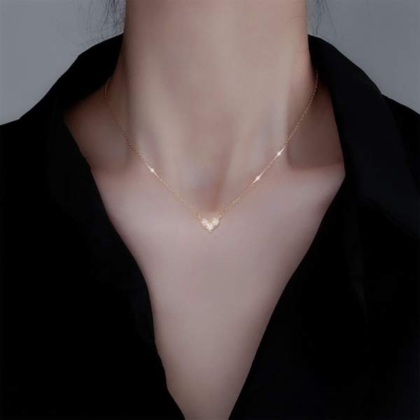 Kvinnor Halsband Kedja Choker Hänge Smycken Flickor Present Hjärtformad Kort Titanium Stål Personlighet Gold