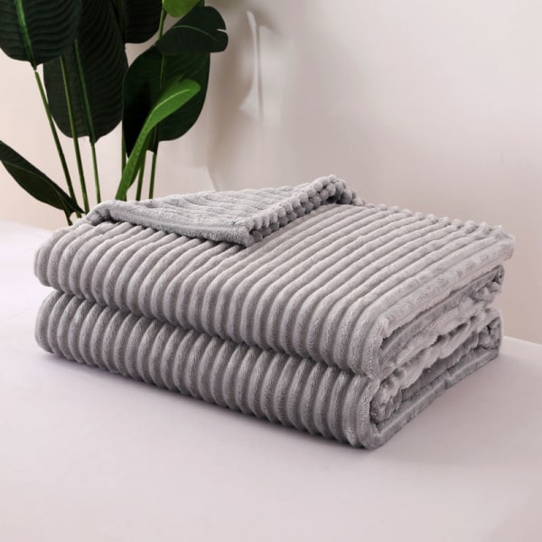 Four Seasons Blanket Thickened Flanell Winter Nap Single Sofa Blanket Sheets Red 120*200cm