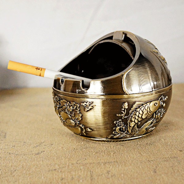 Askebeger Sfærisk Kreativ Retro rund Høykvalitets metall, dråpebestandig multifunksjonelt askebeger Bronze 10*10*9CM
