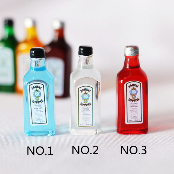 Miniatyrmöbler Leksaksdockor Hus Gör det själv Dekoration Tillbehör Mini Kreativ Simulering Safir Gem gin NO.3