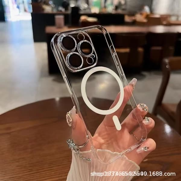 Etui til iPhone 17 PC magnetisk holder transparent