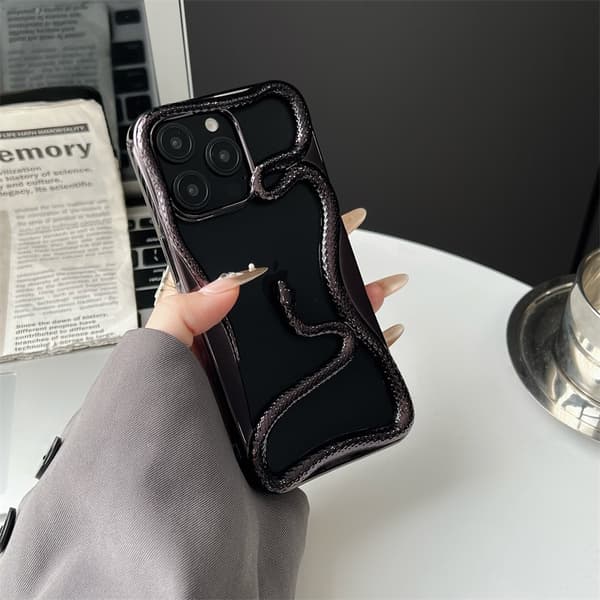 Etui til iPhone 17Pro Elektroplettering Glossy Hollow Snake Sort