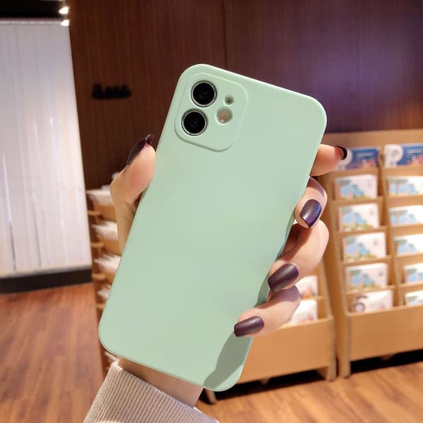 Etui til iPhone 17Pro lige kant flydende silikone