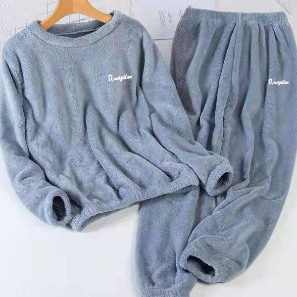 Coral Velvet Varm og løs Plus Size pyjamas for damer om høsten og vinteren Grey Plus size 140-155 kg