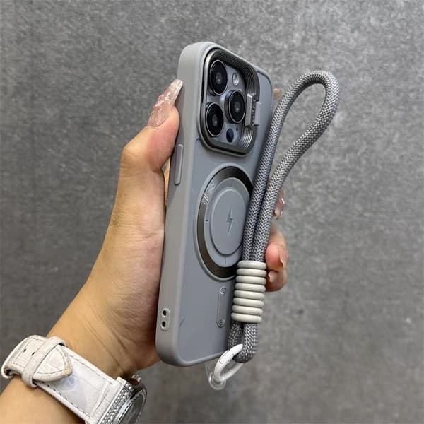 Skal för iPhone 17 Pro + snodd magnetisk linshållare