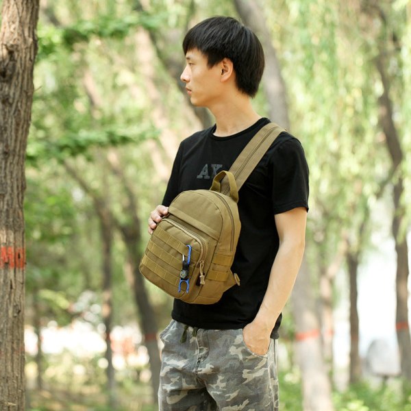 Ryggsäck för män Ryggsäck för utomhusbruk Fritidsresor Koreanskt mode liten ryggsäck Desert Digital