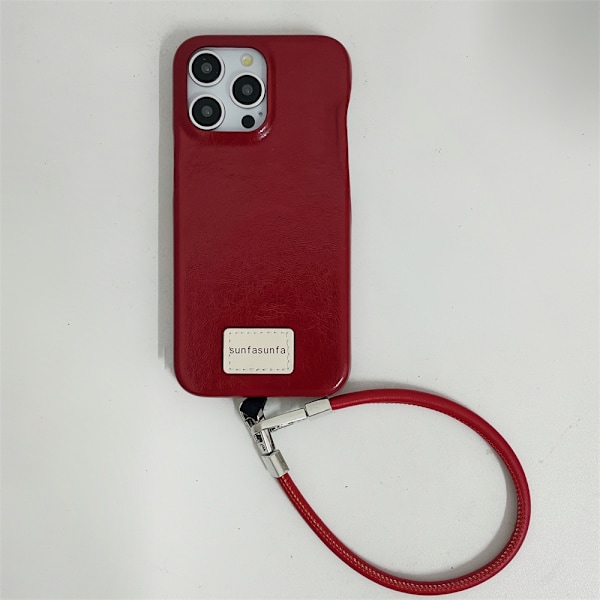 iPhone 16 Pro -kotelo, nahkainen, lyhyt punos, retro punainen, puhdas rakkaus, pehmoinen, yksinkertainen