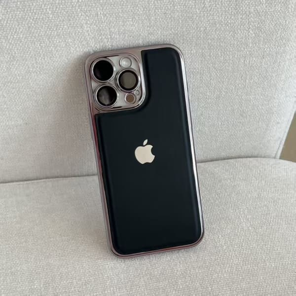 Fodral för iPhone 17 premium lädertextur linsskydd logotyp