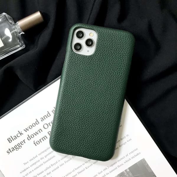 Etui til iPhone 15 Pro Midnight Green Lychee Tekstur Lær