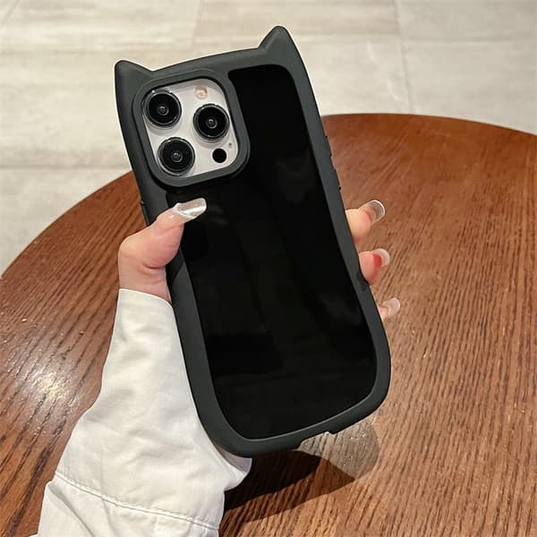 Etui til iPhone 17PRO Svart katteøre, solid farge, fallbestandig