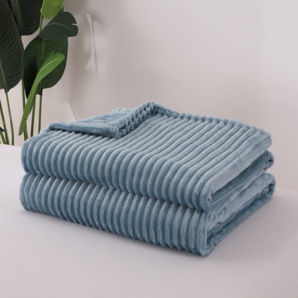 Four Seasons Blanket Thickened Flanell Winter Nap Single Sofa Blanket Sheets Light Blue 180*200cm