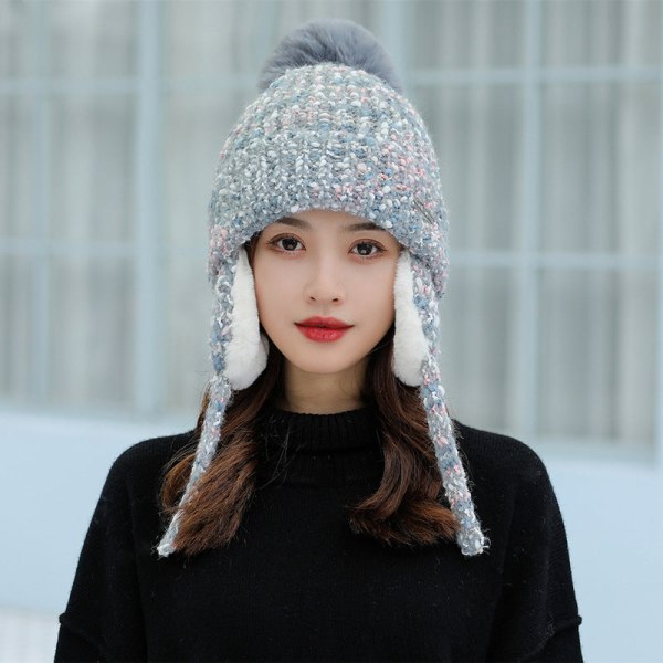 Lämpimät talven neulotut pipohatut 2022 syksyn ja talven laitteisto, sekavärinen hattu naisten fleecevuorattu unisex White M