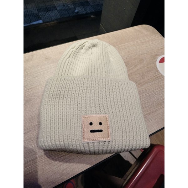 Varm vinterstickad mössa för kvinnor Ull Trendig Koreansk Ungdom Koreansk Söt höst och vinter unisex Beige M（56-58cm）