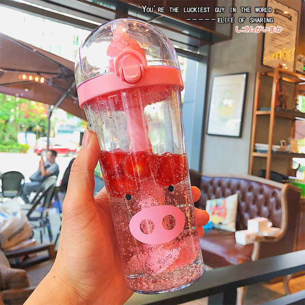 Vanndrikkeflaske for barn Søt for barn Søt tegneseriedyr rørende plastikkpar Kreativt Pig Pink 500ml