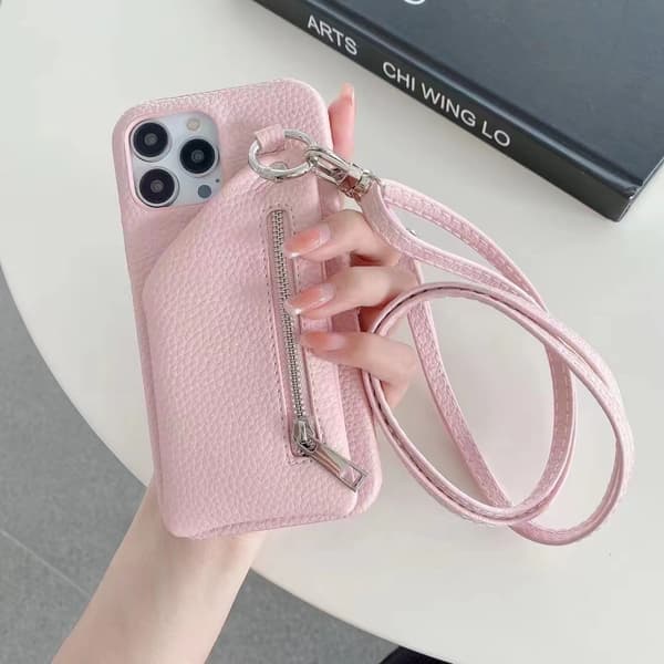 Etui til iPhone 15 Plus, rosa glidelås kortholder, justerbart tau, solid litchimønster, anti-fall