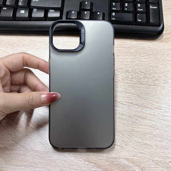 2 st Fodral för iPhone 17 Pro Max Silver IMD Färg Silver Falltålig