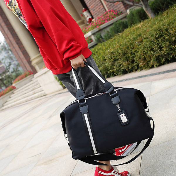 Kortvägsreseväska för män Bärbar resväska med stor kapacitet Casual axelväska i koreansk stil Fashion Black Small Size