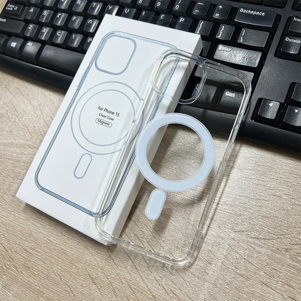 2 stk. deksel til iPhone 17 Magnetisk Transparent Magnetisk