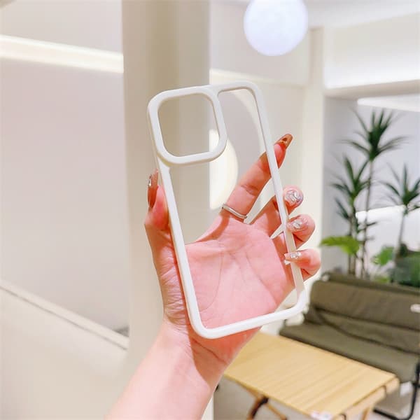 Skal för iPhone 17 Pro Max Vit Akrylfärgad Ram Transparent Enkel
