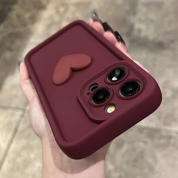 iPhone 17 Burgunder + 3D Hjerte Deksel Full Dekning Støtsikker
