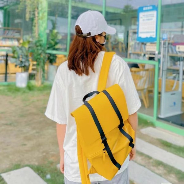 Ryggsäck Läder Märke Mode Märke Högskolestudenter Väska Dator Resor Damer Yellow 13-inch