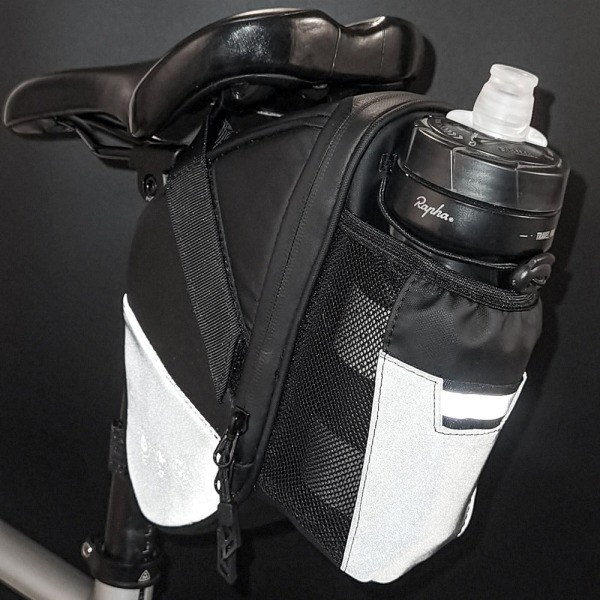 Nøytral Sykkelveske Terrengsykkel Kettle Bag Reflekterende haleveske Baksete Black-white light 12*8*26cm