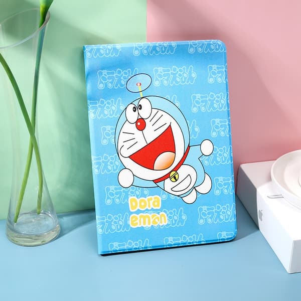 Stilfuldt etui til iPad 10. 10.9\" Flying Doraemon Soft